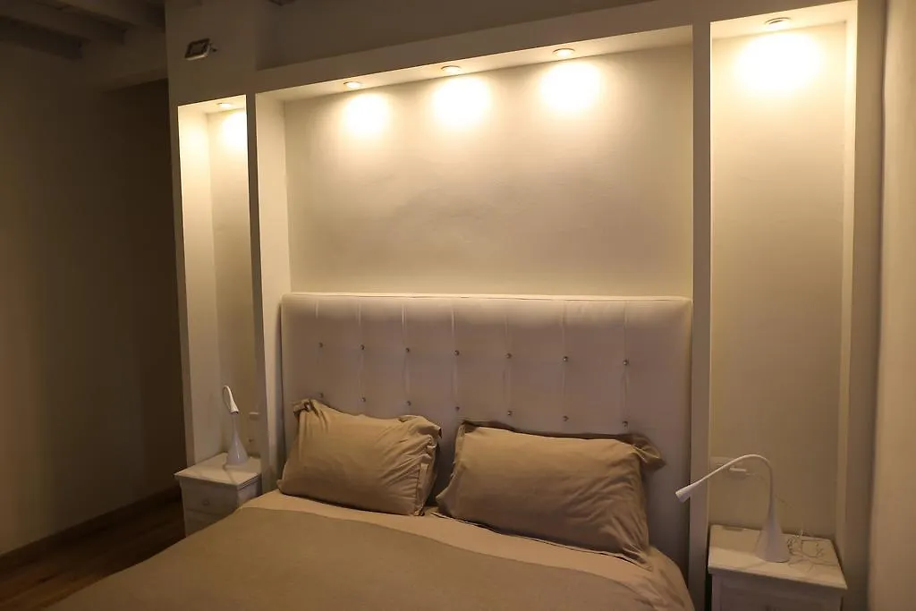 Palchetti Apartment Florencie 0*,